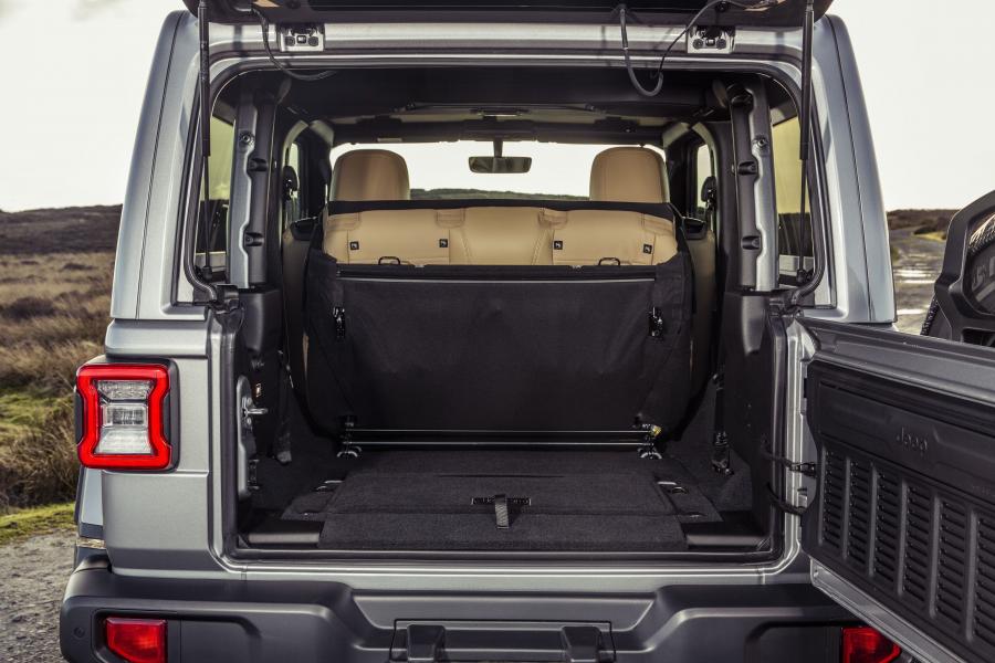 Багажник Jeep Wrangler Sahara (JL) 2019 года  (UK) (фото 16 из 18)
